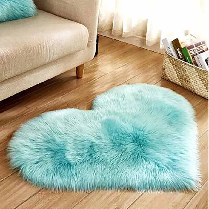 Tapis en peluche en forme de cœur 2024 – Tapis charmant et confortable pour chambre à coucher et salon, idéal pour les rebords de fenêtre et la décoration de la maison