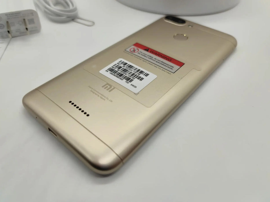 Smartphone Xiaomi Redmi 6 - Téléphone portable d'occasion avec plein écran 5,45" et reconnaissance faciale AI