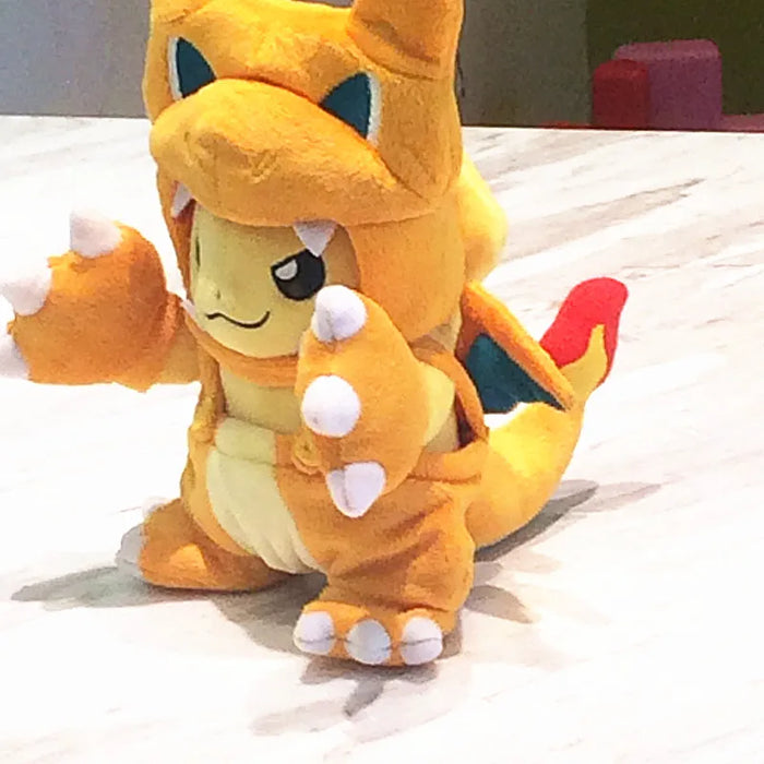 Kawaii Pokemon Cosplay Pikachu Animal relleno Charizard muñeco de peluche Tyranitar Snorlax Eevee Lapras Anime regalo para niños