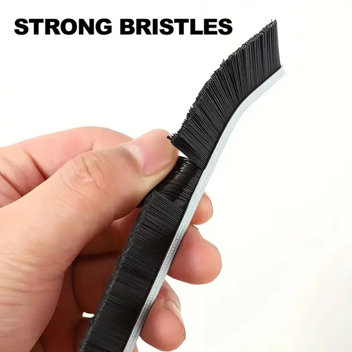 Paquet de 4 brosses de nettoyage pour les espaces difficiles d'accès - Parfaites pour les salles de bains, les cuisines et les fenêtres