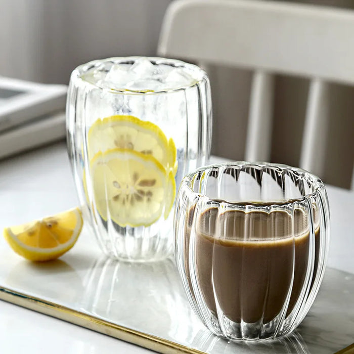 Grande tasse en verre borosilicate à double paroi rayée – Transparente et résistante à la chaleur pour le thé, le lait, les jus, le café, l'eau, le whisky et l'espresso