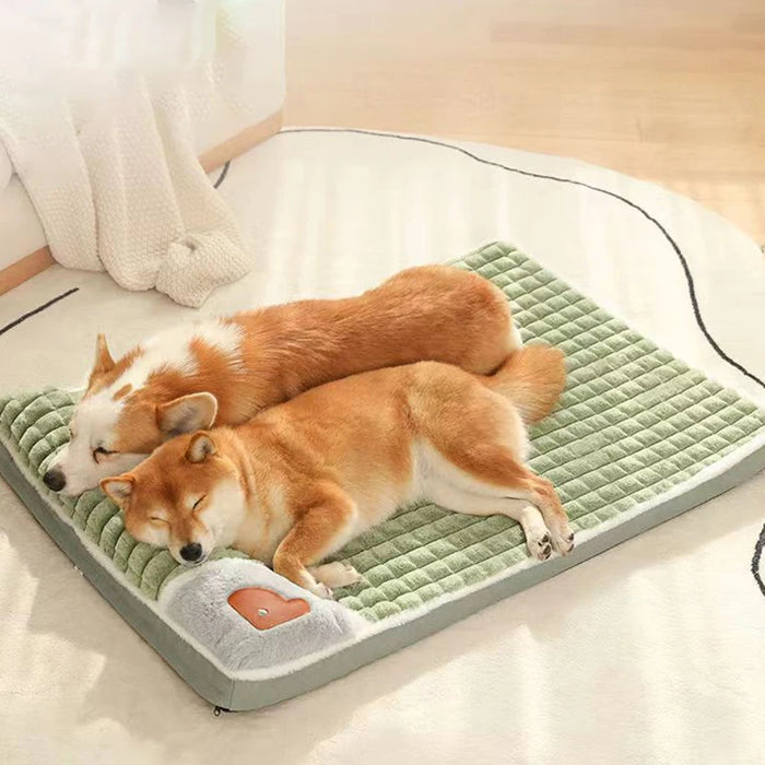 MADDEN Tapis chauffant d'hiver de luxe pour chiens de petite et moyenne taille – Lit à carreaux pour chats et chiens, lit pour animal domestique doux et lavable avec housse amovible