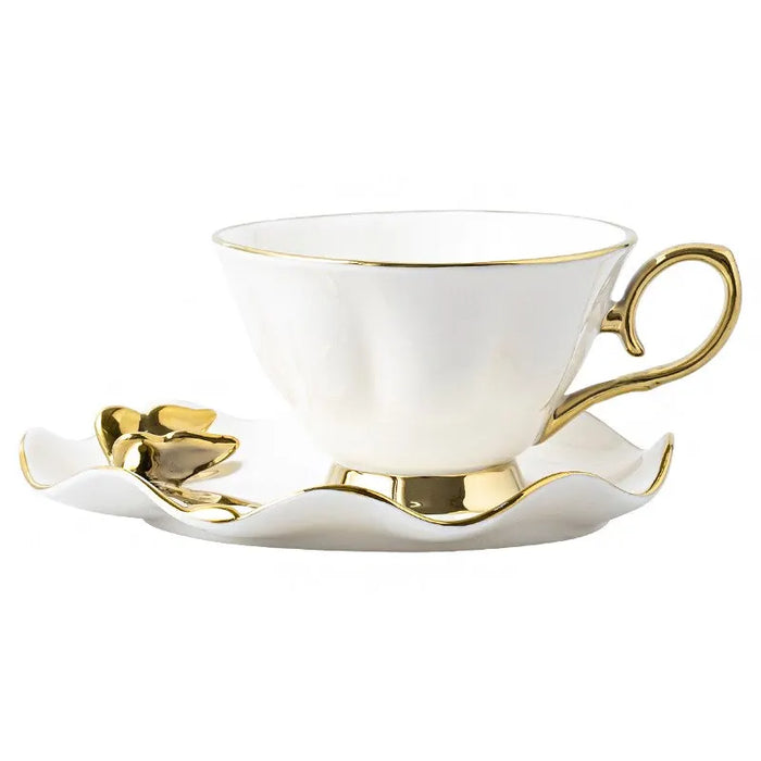 Tasses à café en porcelaine tendre avec soucoupes de style nordique, ensemble en céramique décoré de papillons pour boissons