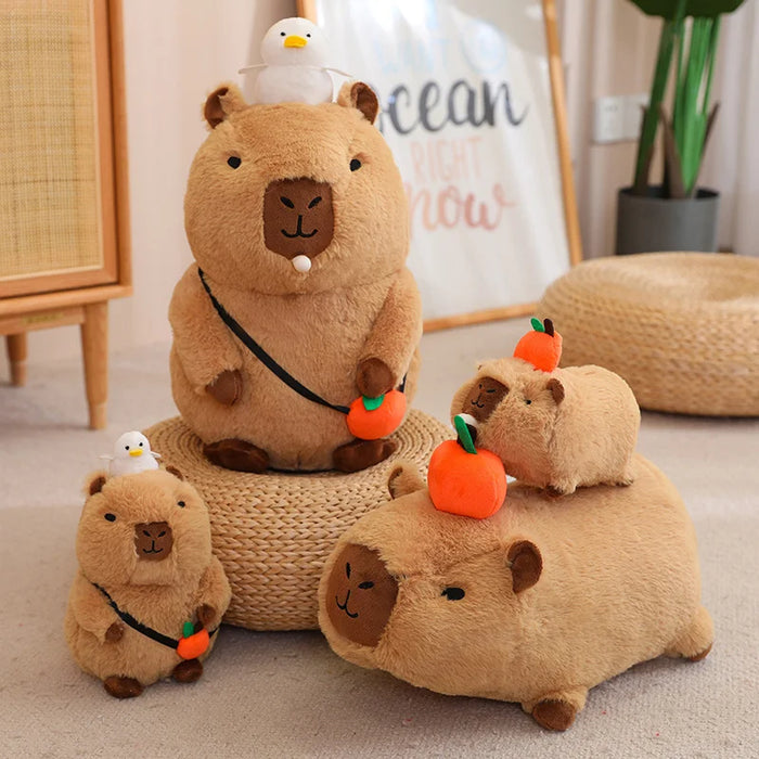 Sombrero de fresa Capybara, juguete de peluche, mochila de tortuga de simulación, Animal de peluche de Capybara, colgante de tamaño pequeño