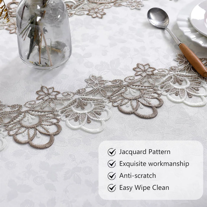 Battilo Nappe de Luxe en Dentelle Nappe Carrée à Motif Floral Blanc avec Broderie pour Table de Dîner Décorations de Mariage et de Fête