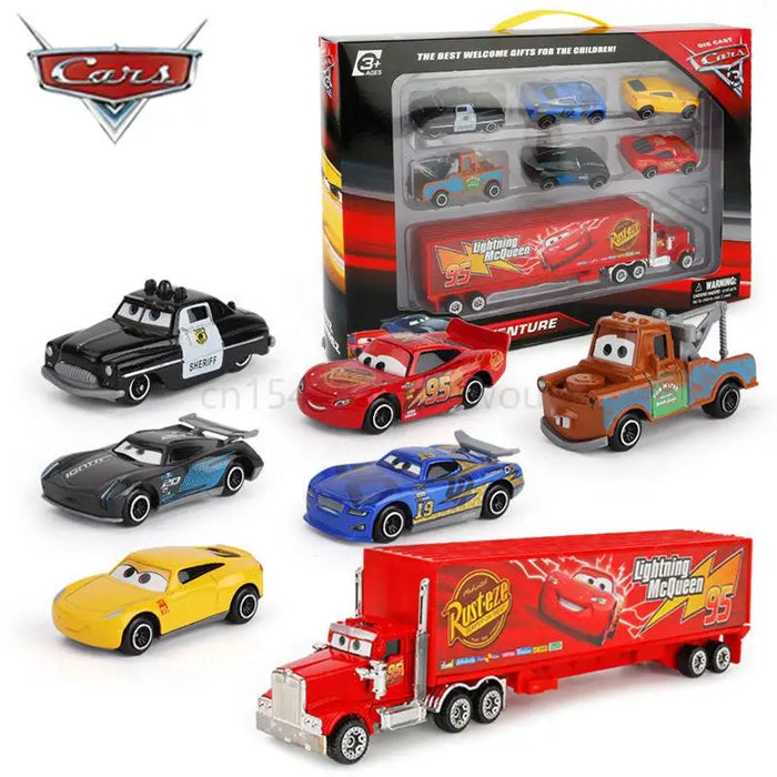 Disney Pixar Cars 3 6–7-teiliges Spielzeugset – enthält Lightning McQueen und Jackson Storm 1:55 Druckgussmodelle