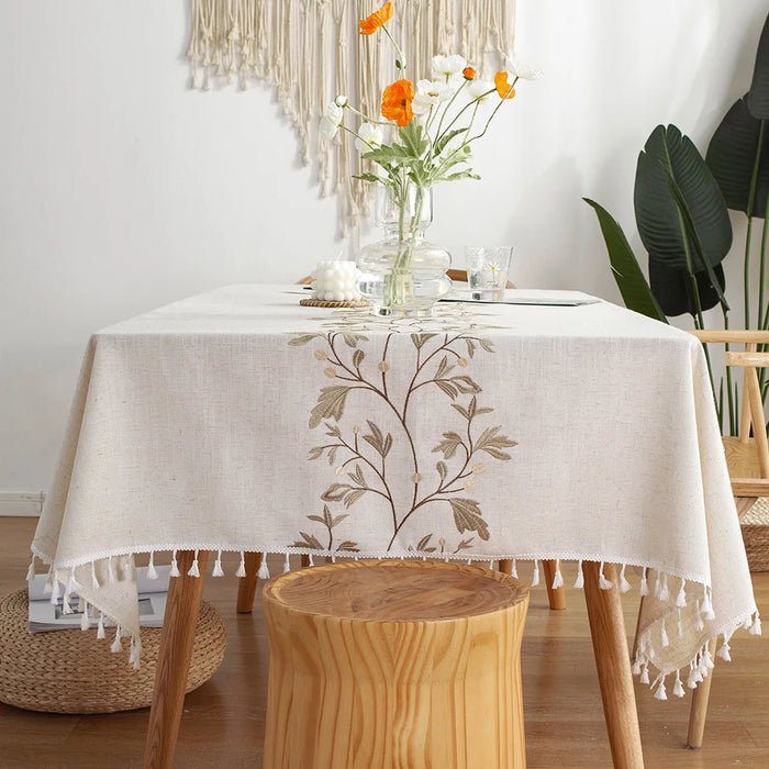 Korean Style Small Daisy Cotton Floral Tablecloth, Rectangular Dining Decor for Kitchen, Weddings, and Gatherings