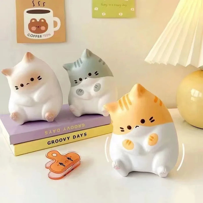 Charmante boule de câlin anti-stress en forme de chat de dessin animé 2025, décoration mignonne pour la maison et le bureau