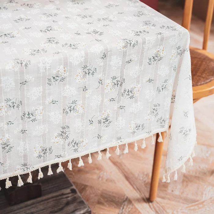 Korean Style Small Daisy Cotton Floral Tablecloth, Rectangular Dining Decor for Kitchen, Weddings, and Gatherings