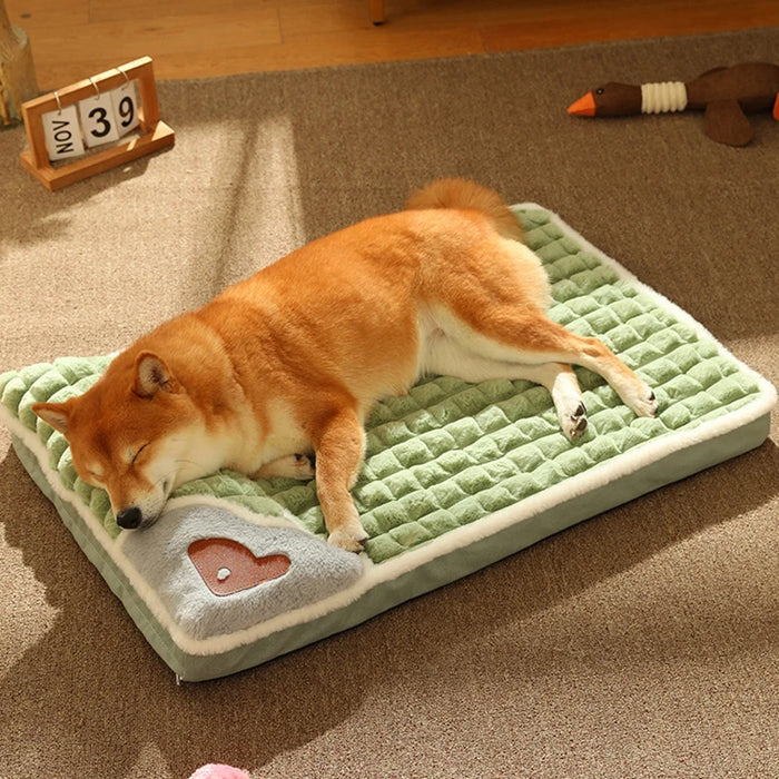 MADDEN Tapis chauffant d'hiver de luxe pour chiens de petite et moyenne taille – Lit à carreaux pour chats et chiens, lit pour animal domestique doux et lavable avec housse amovible