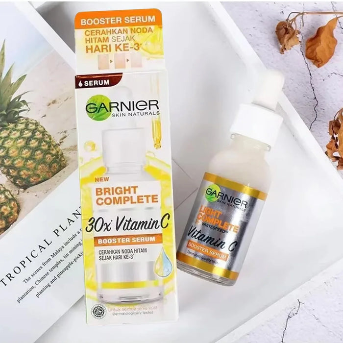 Garnier Bright Complete 30x Sérum Vitamine C et Niacinamide pour un teint éclatant et réduire les cicatrices d'acné - 30 ml