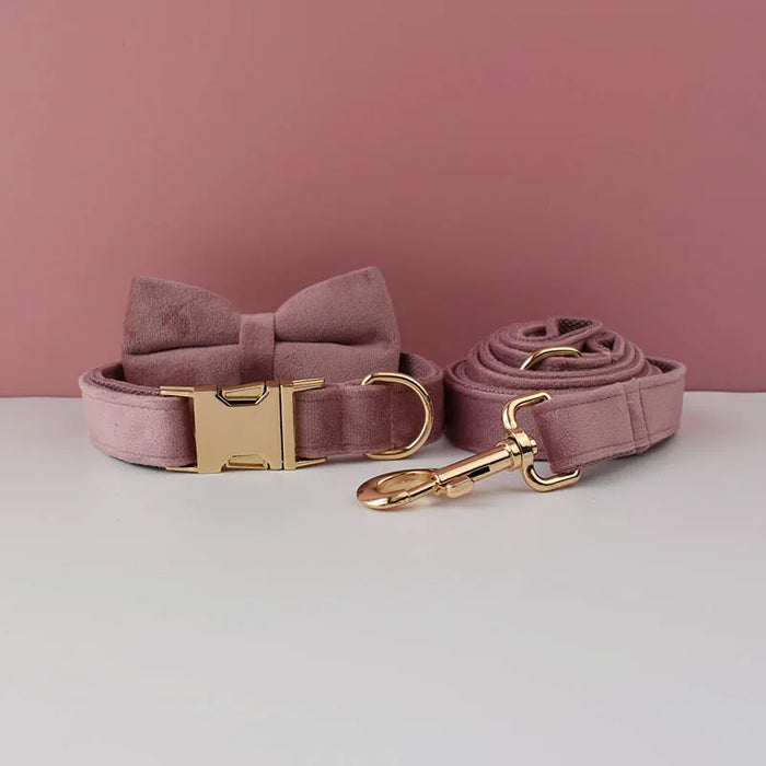 Ensemble collier, harnais et laisse pour chien personnalisé de luxe avec logo personnalisé et nœud papillon détachable