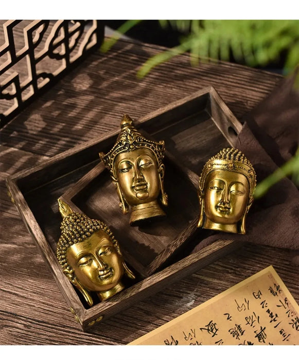 Elegant Gold Buddha Skulptur i Resin - Inomhus Feng Shui Figur för Heminredning och Gåvor