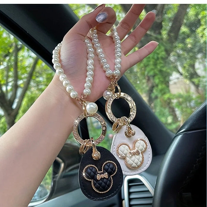 Llavero de pulsera de perlas de imitación con colgante de patrón de dibujos animados para llave de coche y accesorios de bolso