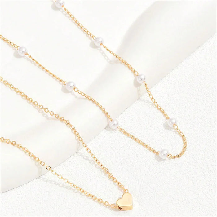 Gargantilla Simple de Perlas con Doble Cadena y Colgante de Corazón - Joyería para Mujer