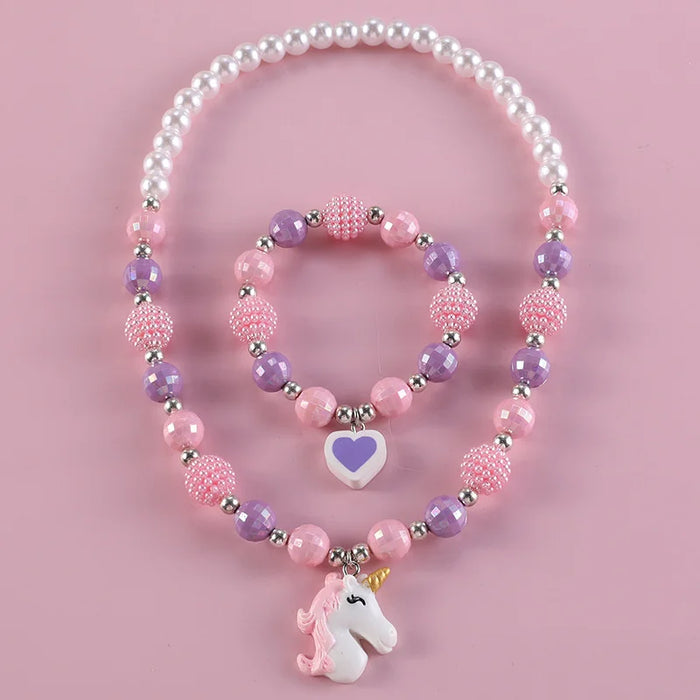 Collier pendentif lapin mignon avec perles en forme de cœur pour filles, bijoux tendance pour enfants 2023