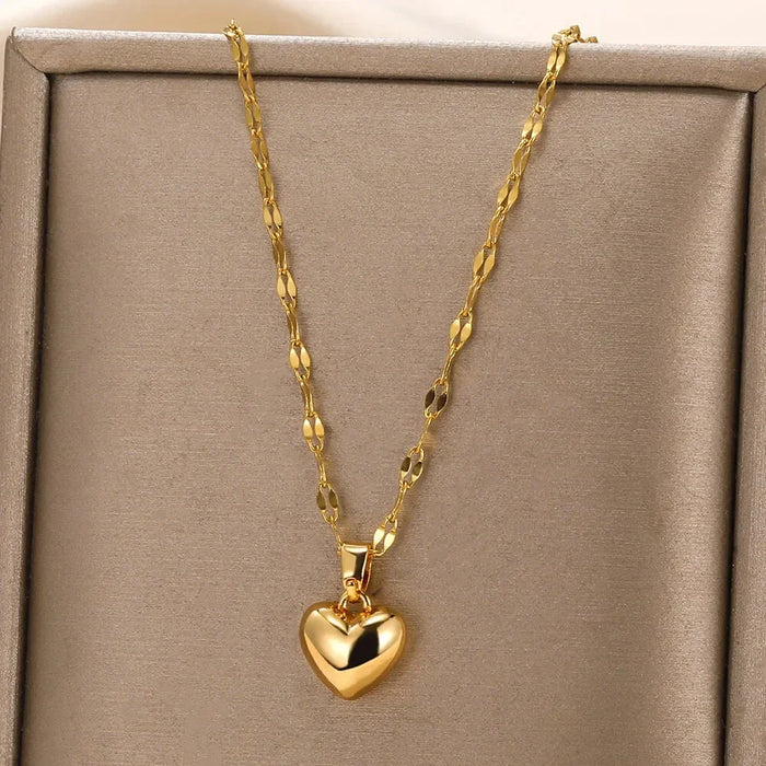 Layered Heart-Shaped Necklace in 316L Stainless Steel for Women and Girls - Gold Plated Choker Jewelry Gift for Birthdays