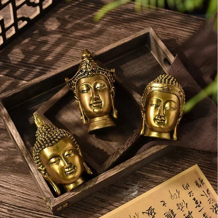 Elegant Gold Buddha Skulptur i Resin - Inomhus Feng Shui Figur för Heminredning och Gåvor