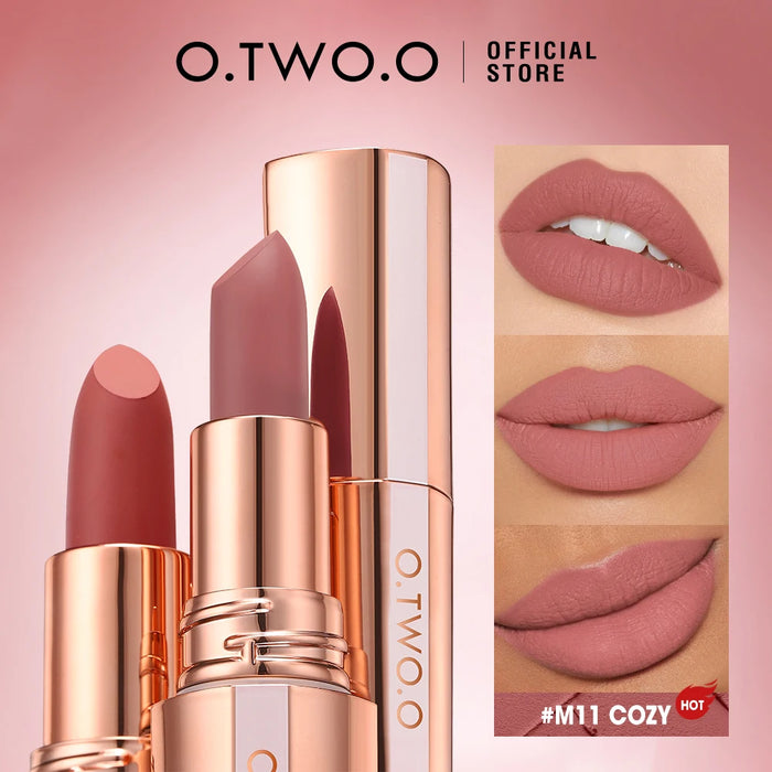 O.TWO.O Matter Lippenstift, langlebiger, wasserfester Lippenstift, wischfrei, klassisches, hochpigmentiertes Lippenfarb-Make-up mit samtigem Finish