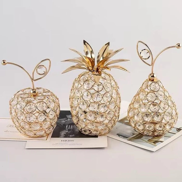 Frutas de cristal brillantes: elegantes manzanas, piñas y peras con detalles dorados