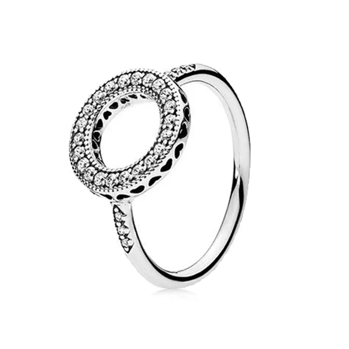 Fascinante anillo de corona en forma de corazón de plata de ley 925 para mujer: joyería de lujo ligera con detalles brillantes