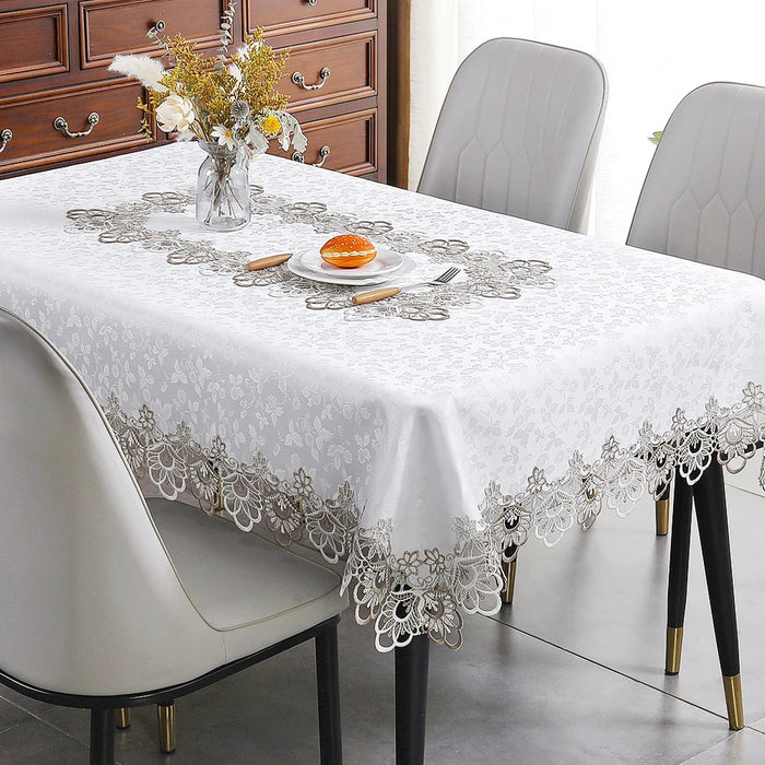 Battilo Nappe de Luxe en Dentelle Nappe Carrée à Motif Floral Blanc avec Broderie pour Table de Dîner Décorations de Mariage et de Fête