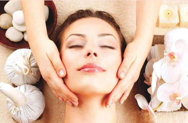Chemical vs. Physical vs. Enzymatic Exfoliants: The Ultimate Beauty Comparison Guide